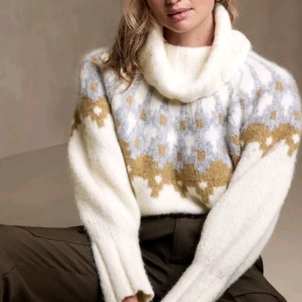 Banana Republic Oversized Fair Isle Alpaca Blend Turtleneck Sweater Cream Large